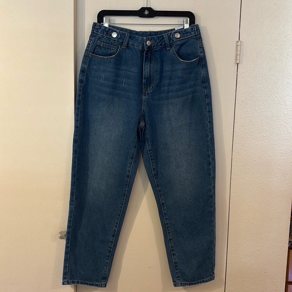 SHEIN Boyfriend jeans in med wash- comfy and like new
